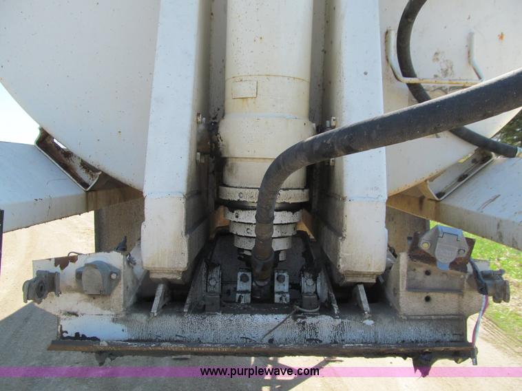 image for item E4716 1997 Ranco-anvil frame-less end dump trailer