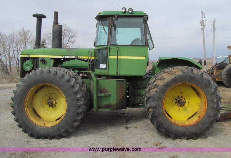 image for item E4721 1976 John Deere 8630 4WD tractor