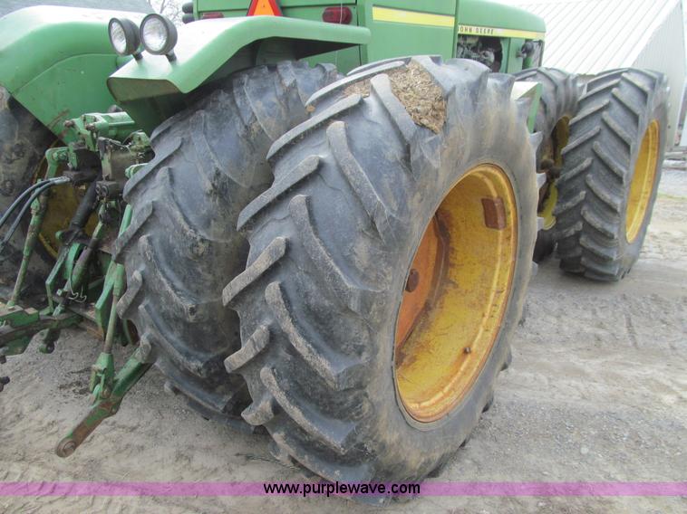 image for item E4721 1976 John Deere 8630 4WD tractor