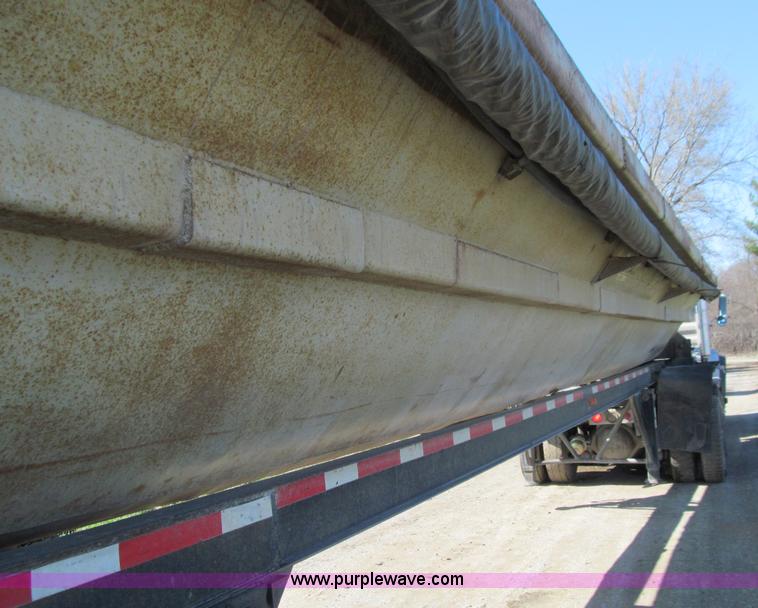 image for item E4722 1995 Smithco 5C1 side dump trailer