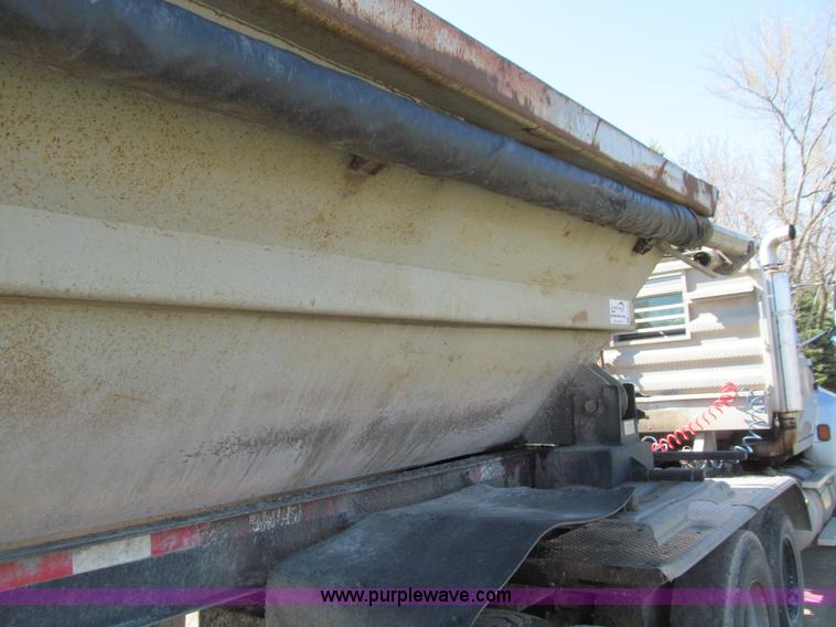 image for item E4722 1995 Smithco 5C1 side dump trailer