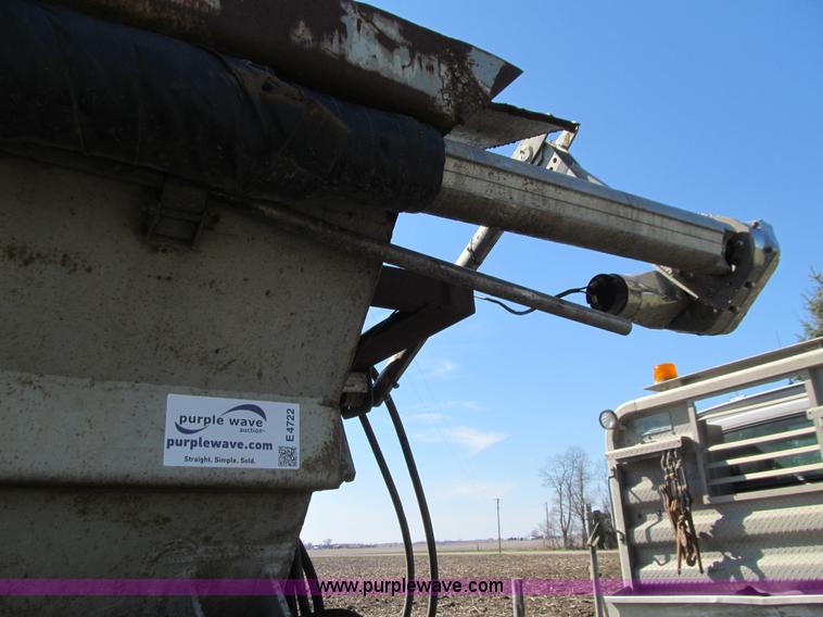 image for item E4722 1995 Smithco 5C1 side dump trailer