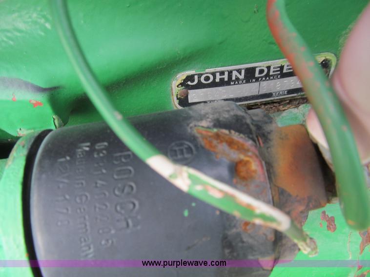 image for item E4723 1977 John Deere 2040 Industrial tractor