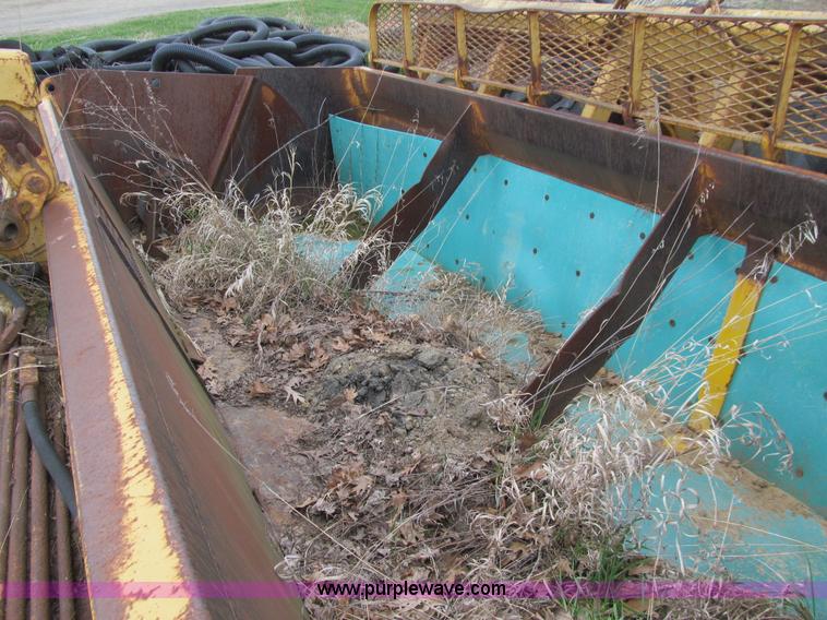 image for item E4736 Reynolds 14/14 hydraulic pull scraper