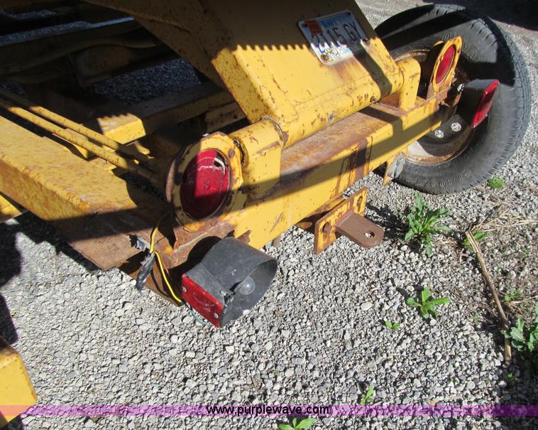 image for item E4739 R&L welding tile stringing trailer