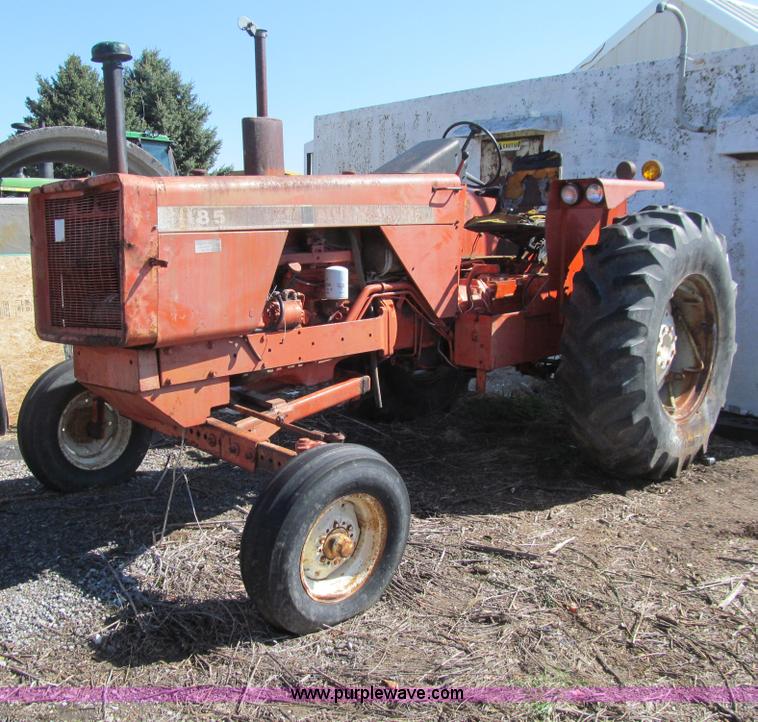 image for item E4740 Allis Chalmers 185 tractor