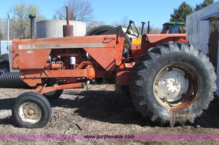 image for item E4740 Allis Chalmers 185 tractor