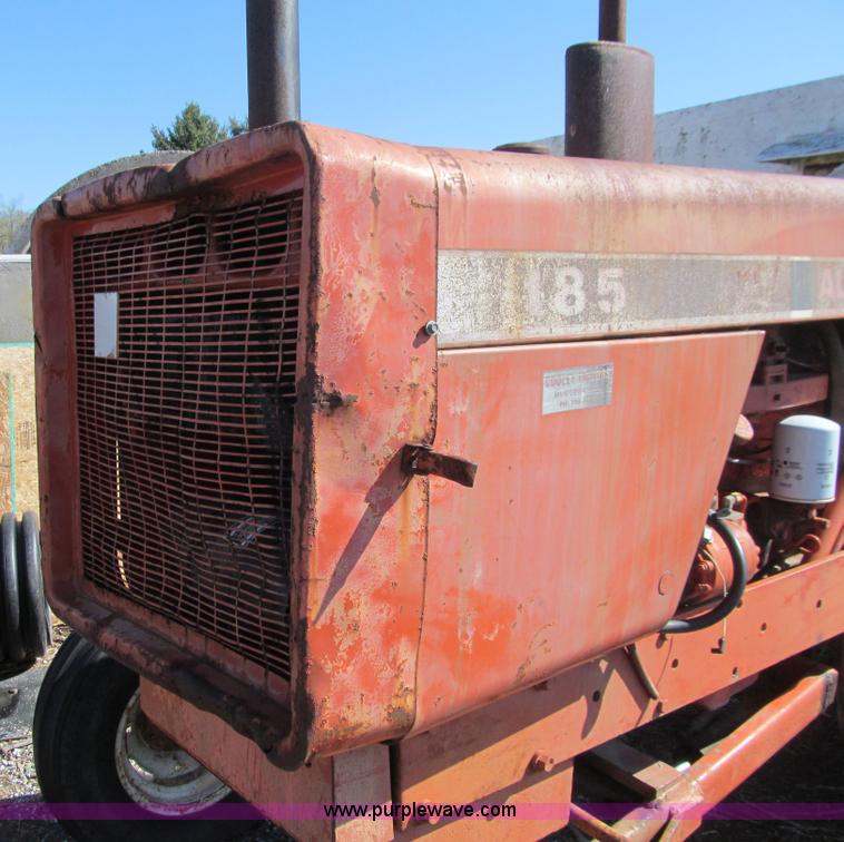 image for item E4740 Allis Chalmers 185 tractor