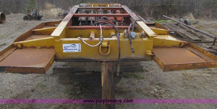 image for item E4743 1982 Talbert triple axle lowboy trailer