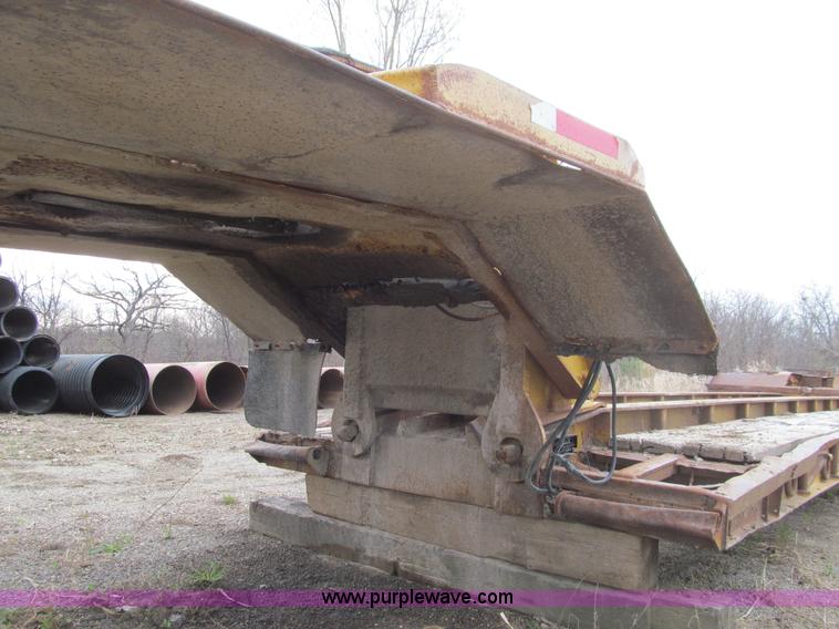 image for item E4743 1982 Talbert triple axle lowboy trailer