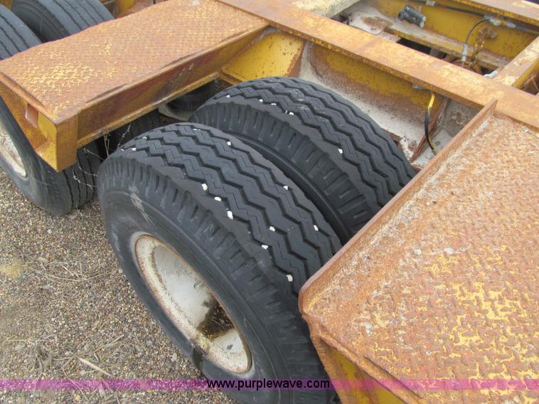 image for item E4743 1982 Talbert triple axle lowboy trailer