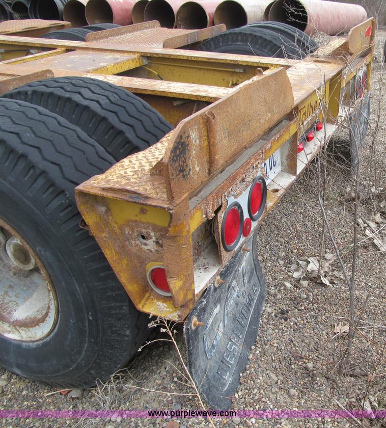image for item E4743 1982 Talbert triple axle lowboy trailer