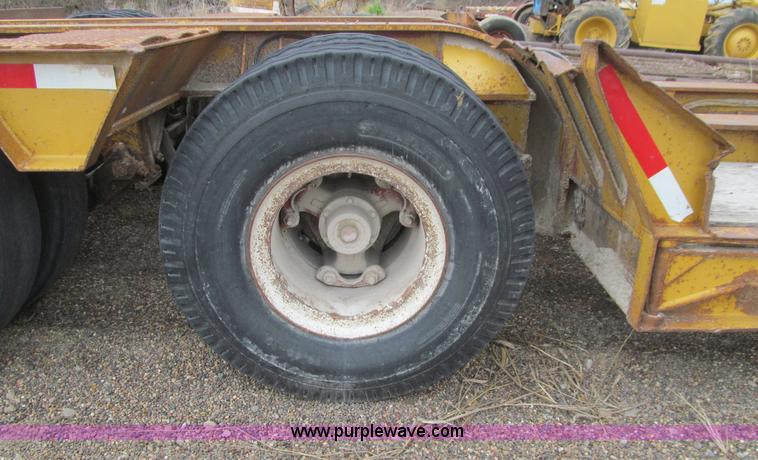 image for item E4743 1982 Talbert triple axle lowboy trailer