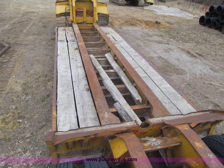 image for item E4743 1982 Talbert triple axle lowboy trailer