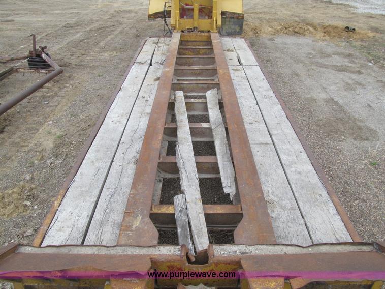 image for item E4743 1982 Talbert triple axle lowboy trailer