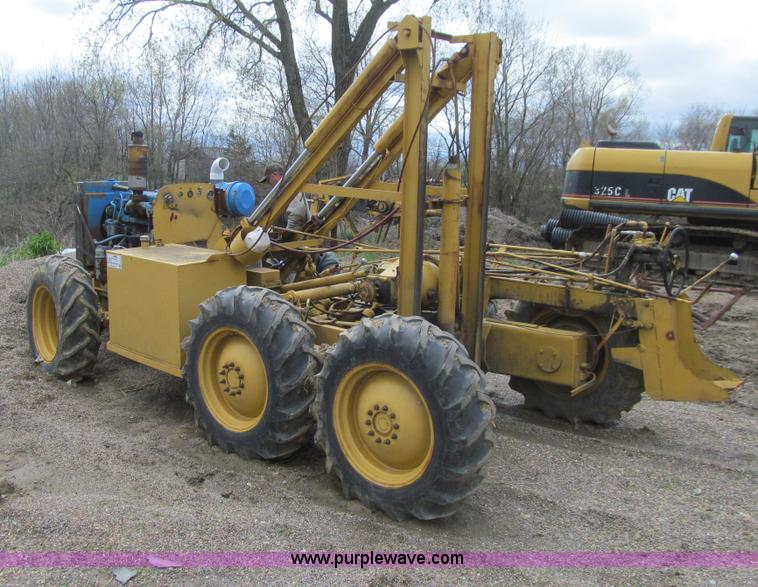 image for item E4744 Speicher tile trenching machine