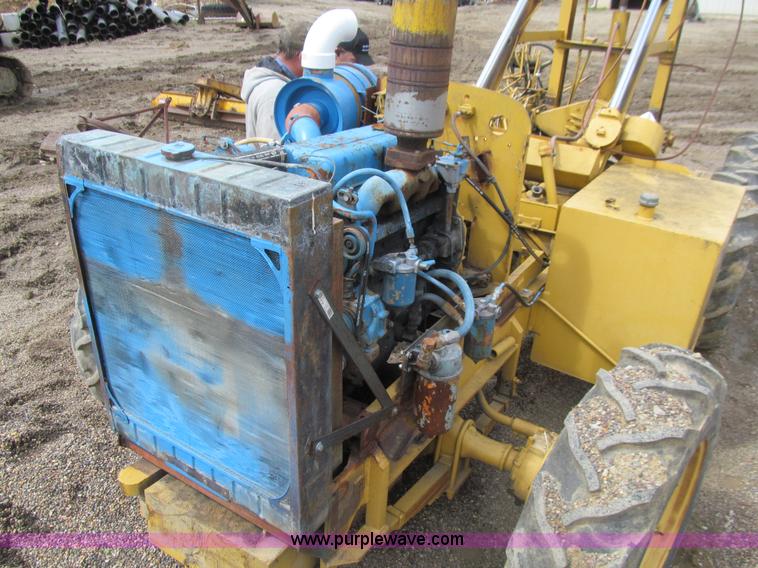 image for item E4744 Speicher tile trenching machine