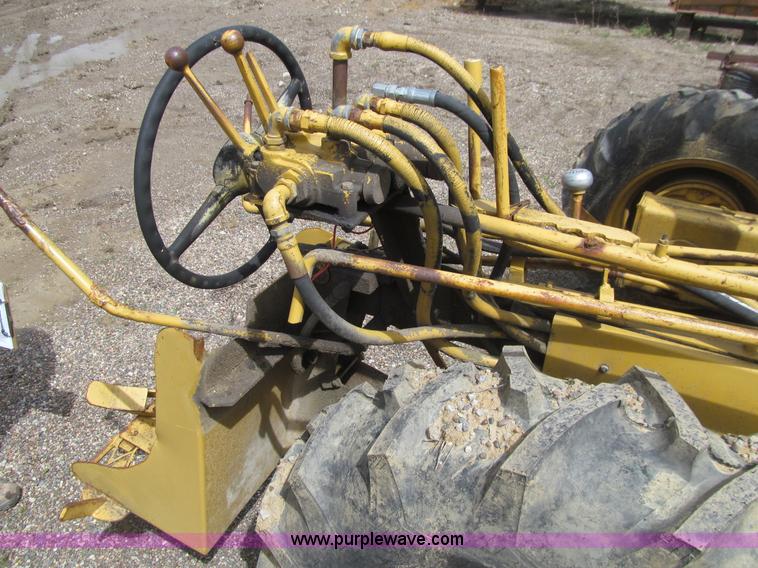 image for item E4744 Speicher tile trenching machine