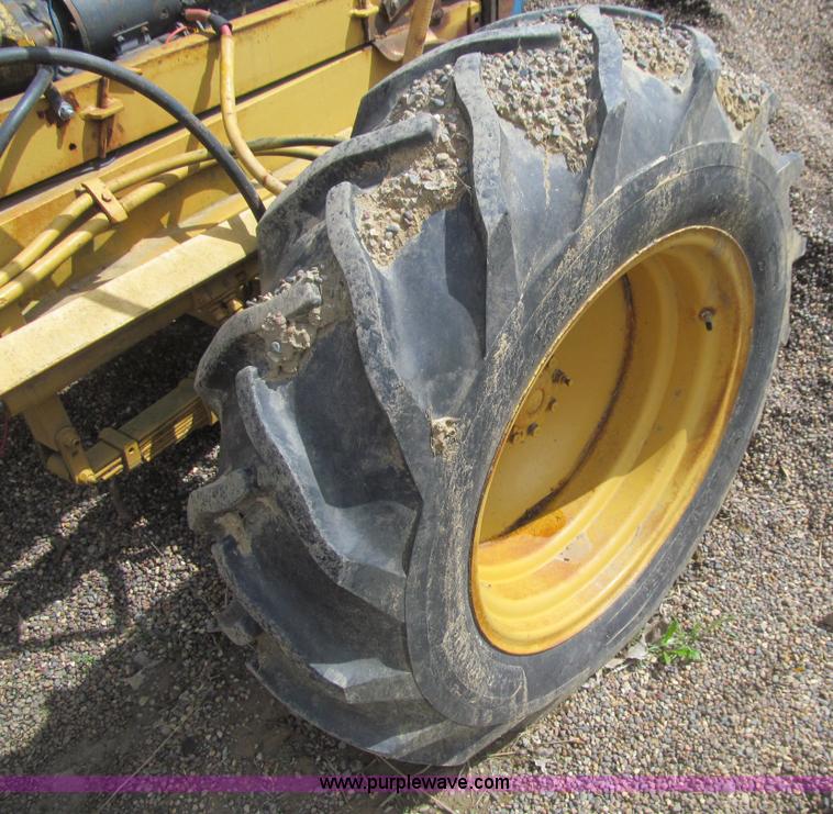 image for item E4744 Speicher tile trenching machine