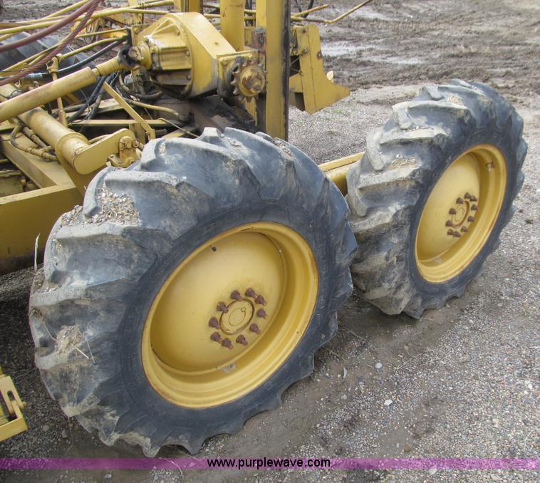 image for item E4744 Speicher tile trenching machine