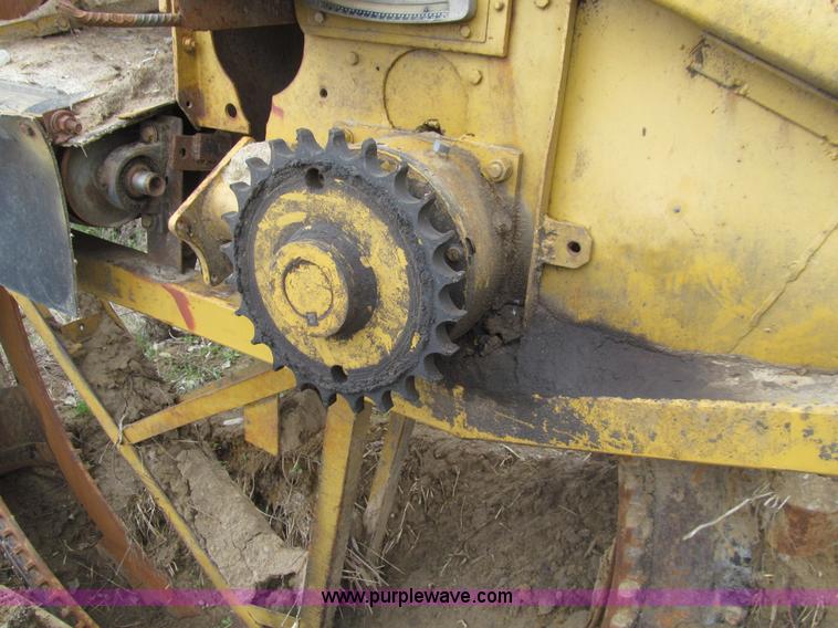 image for item E4744 Speicher tile trenching machine