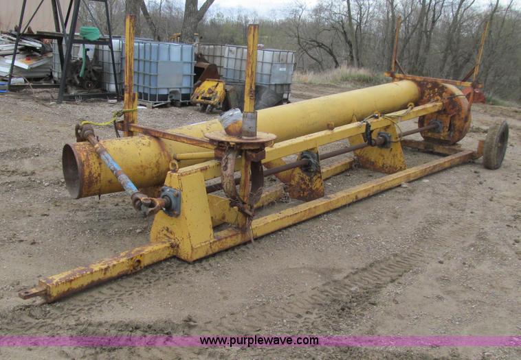 image for item E4746 Portable water pump