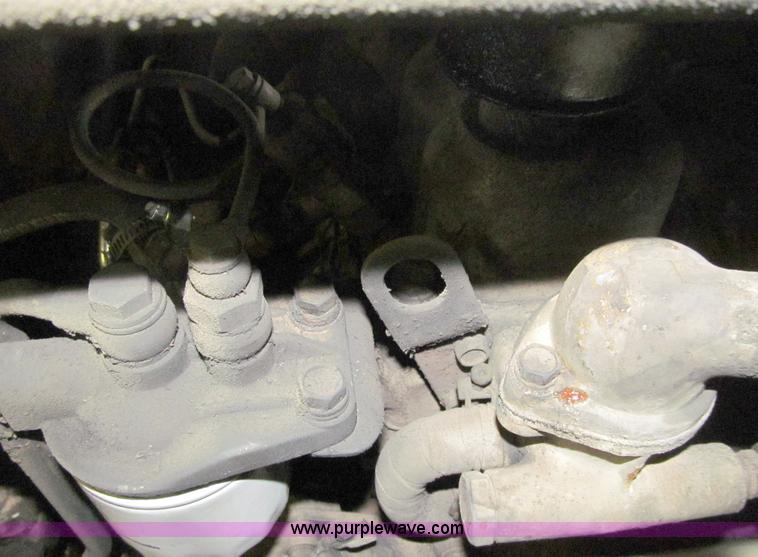 image for item E4751 Prime Mover L930 Rounder skid steer