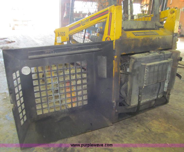 image for item E4751 Prime Mover L930 Rounder skid steer