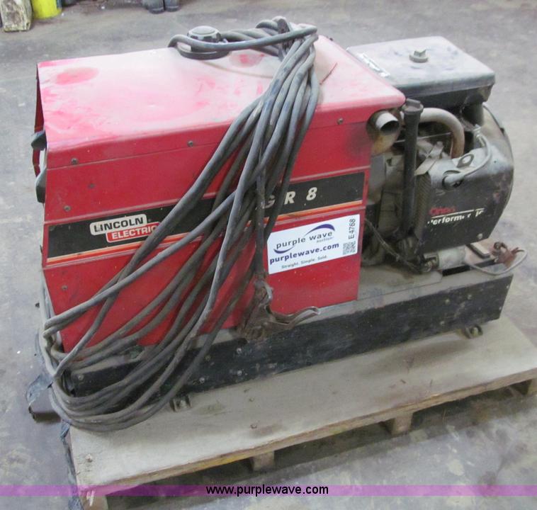 image for item E4768 Lincoln Ranger 8 welder