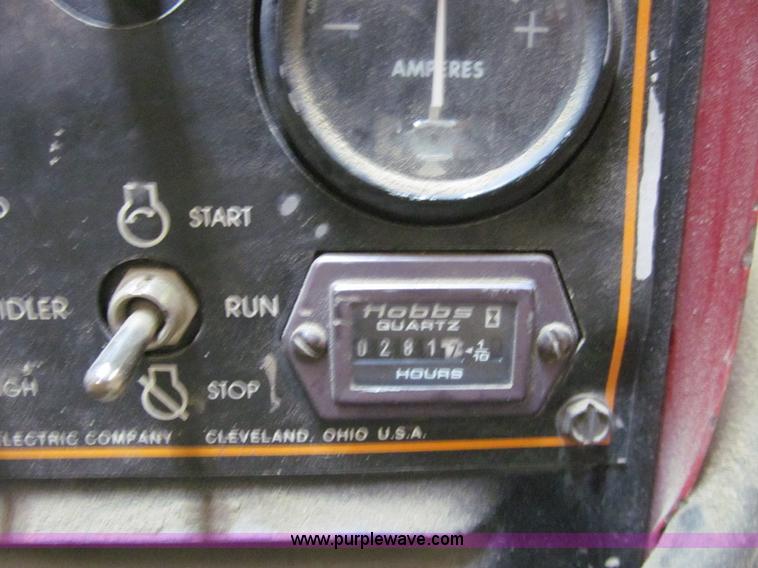 image for item E4768 Lincoln Ranger 8 welder