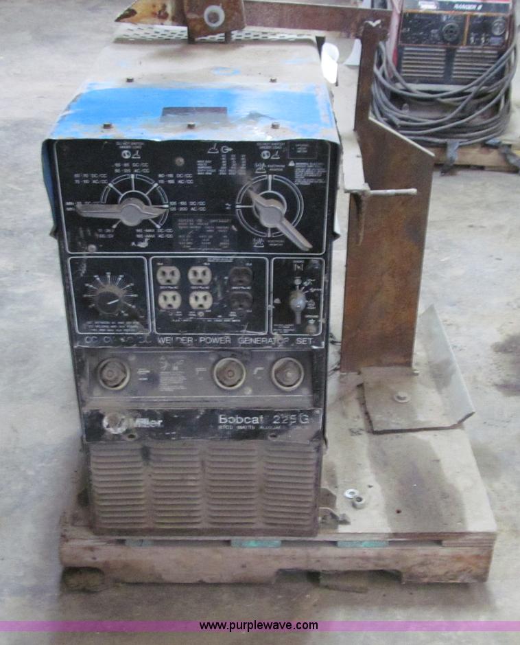 image for item E4775 Miller Bobcat 225G AC/DC welder generator