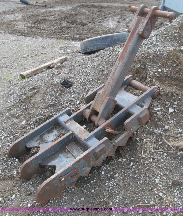 image for item E4814 Pemberton LBLS340004NNHH excavator thumb