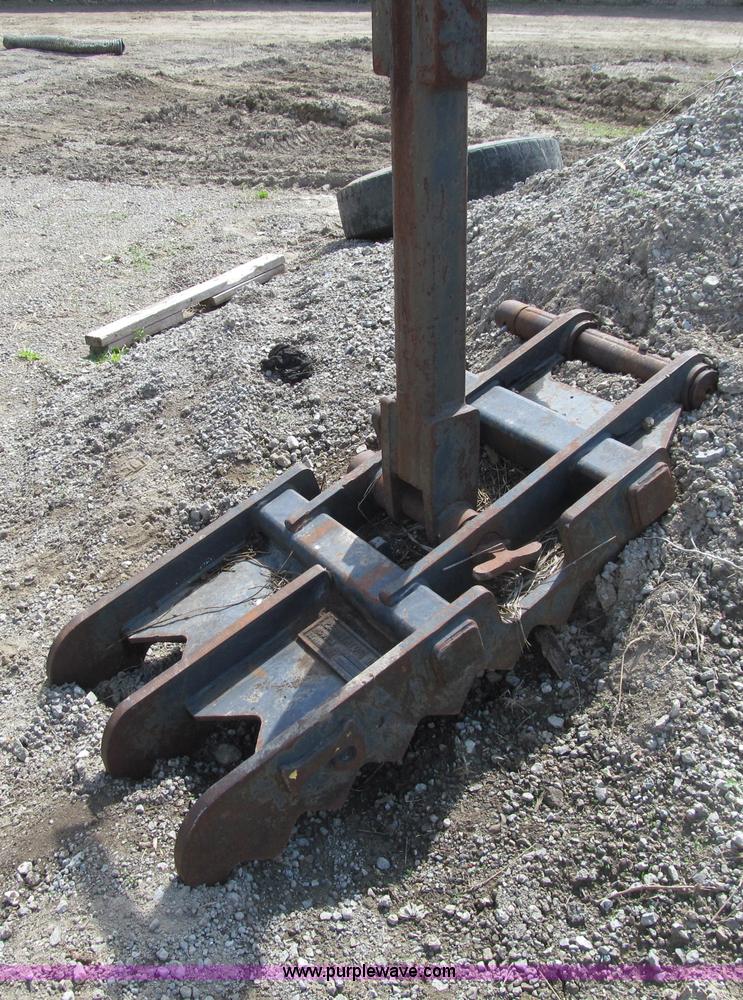 image for item E4814 Pemberton LBLS340004NNHH excavator thumb