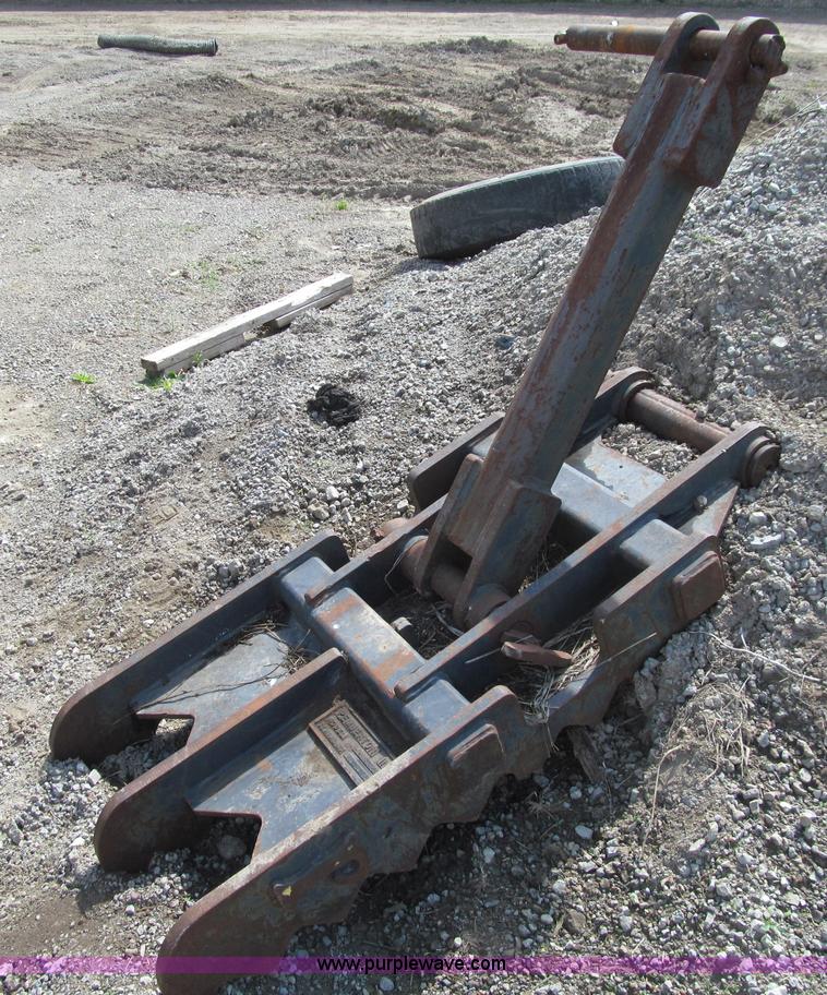 image for item E4814 Pemberton LBLS340004NNHH excavator thumb