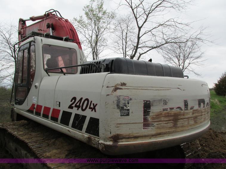 image for item I4185 2005 Link Belt 240LX excavator