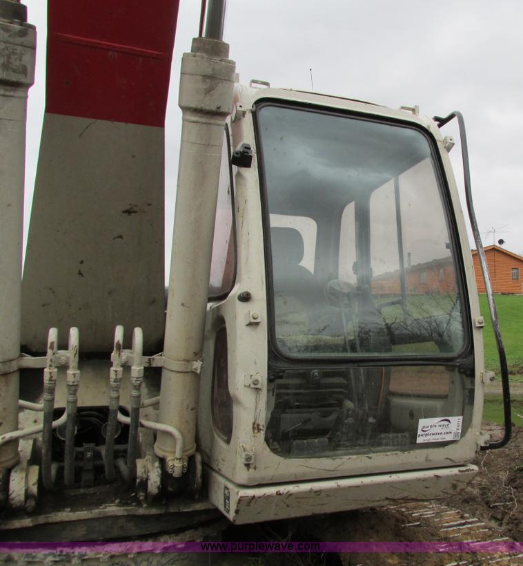 image for item I4185 2005 Link Belt 240LX excavator