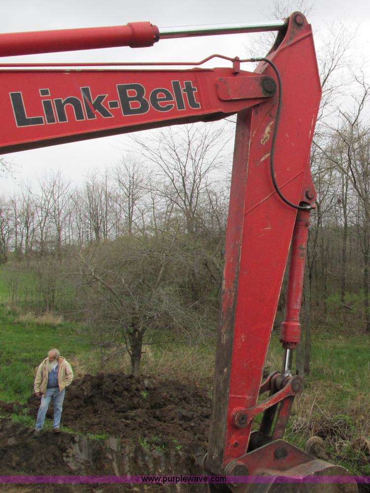 image for item I4185 2005 Link Belt 240LX excavator