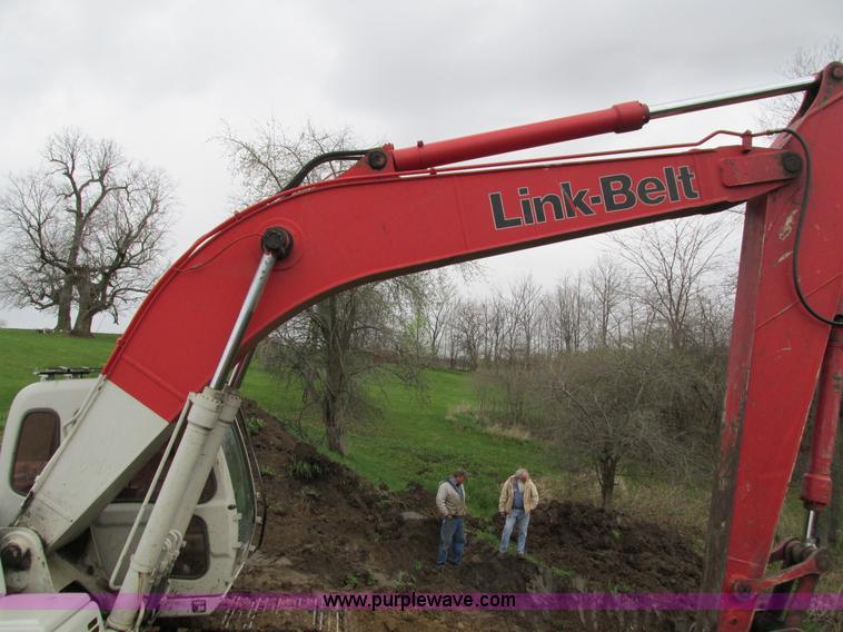 image for item I4185 2005 Link Belt 240LX excavator
