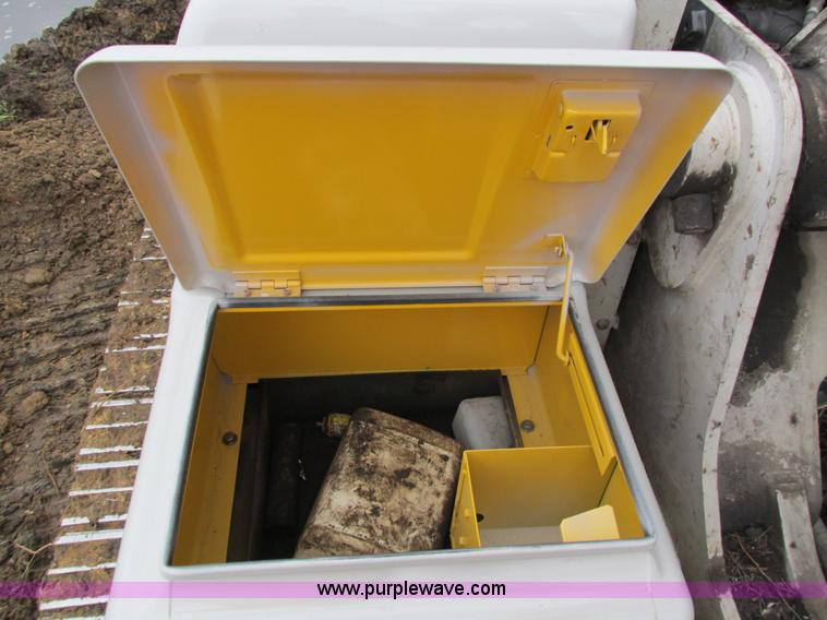 image for item I4185 2005 Link Belt 240LX excavator