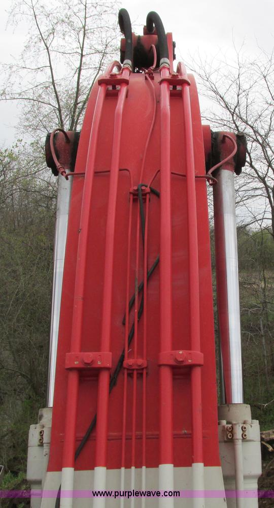 image for item I4185 2005 Link Belt 240LX excavator