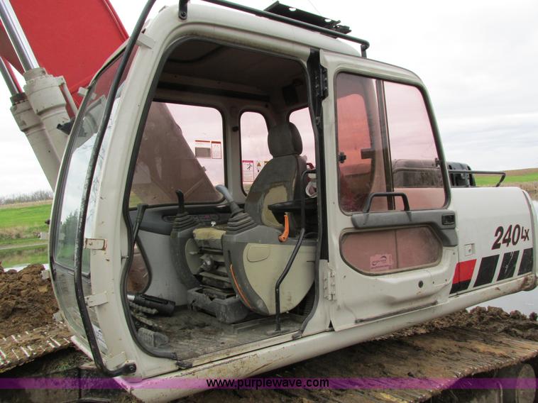 image for item I4185 2005 Link Belt 240LX excavator