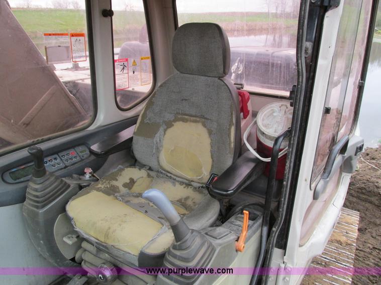 image for item I4185 2005 Link Belt 240LX excavator