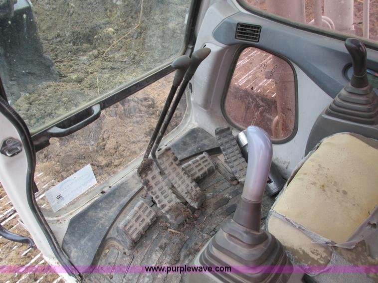 image for item I4185 2005 Link Belt 240LX excavator