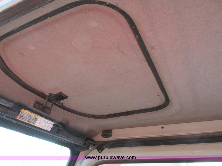 image for item I4185 2005 Link Belt 240LX excavator