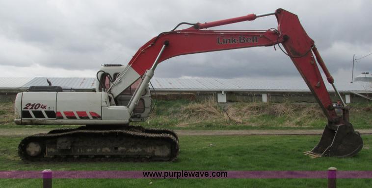 image for item I4186 2005 Link Belt 210LX excavator