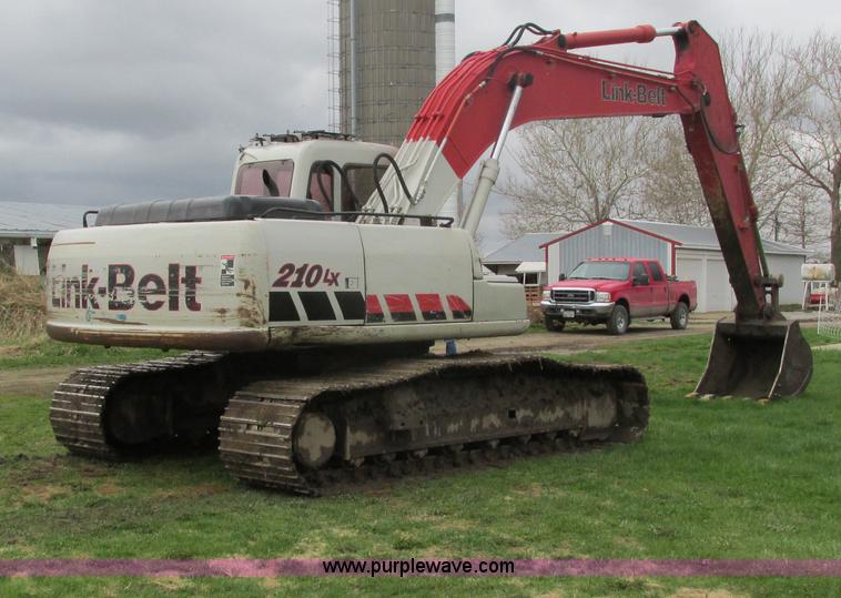 image for item I4186 2005 Link Belt 210LX excavator