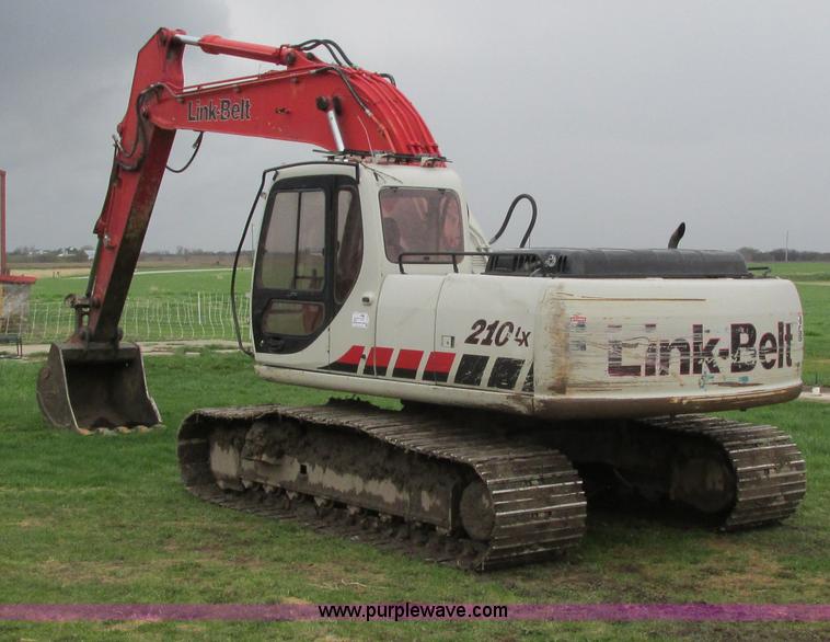 image for item I4186 2005 Link Belt 210LX excavator
