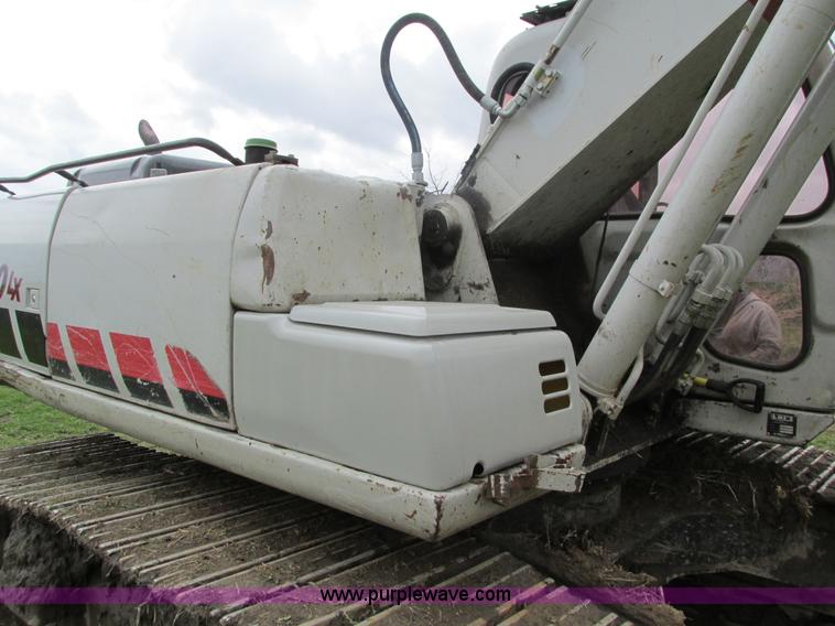 image for item I4186 2005 Link Belt 210LX excavator