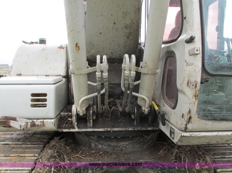 image for item I4186 2005 Link Belt 210LX excavator