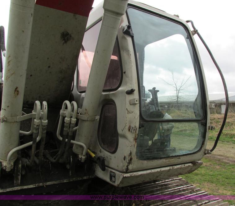 image for item I4186 2005 Link Belt 210LX excavator